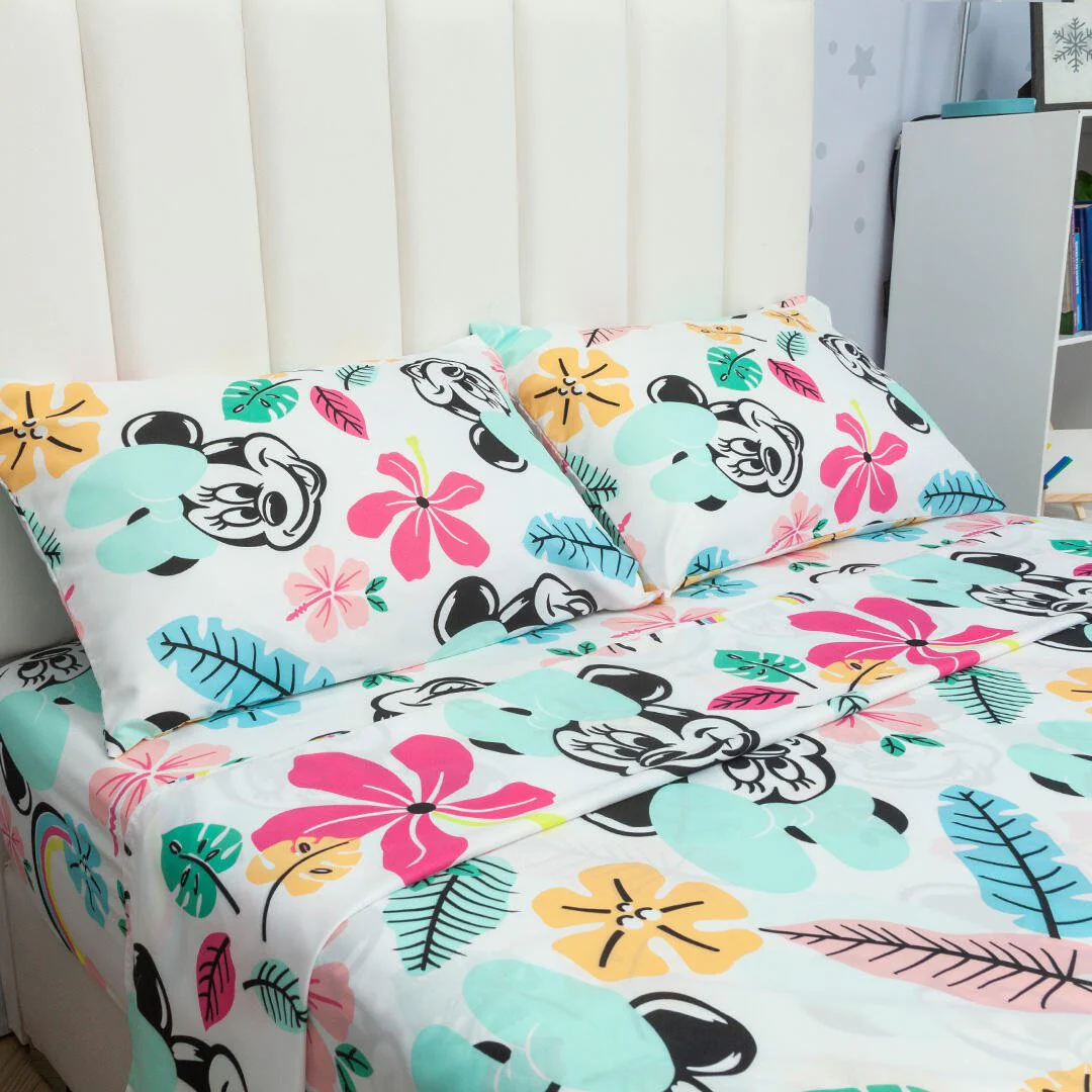 Combo Juego de Sabanas y Cortina Infantil Multicolor Semidoble 120 X 190 Cm de Minnie - Imagen 2